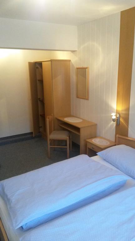 Appartamento Haus Mary Russbach am Pass Gschütt Esterno foto