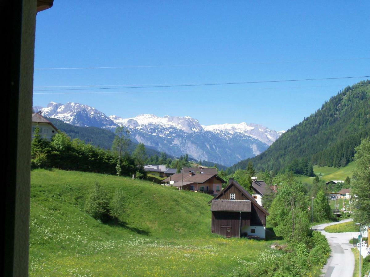 Appartamento Haus Mary Russbach am Pass Gschütt Esterno foto