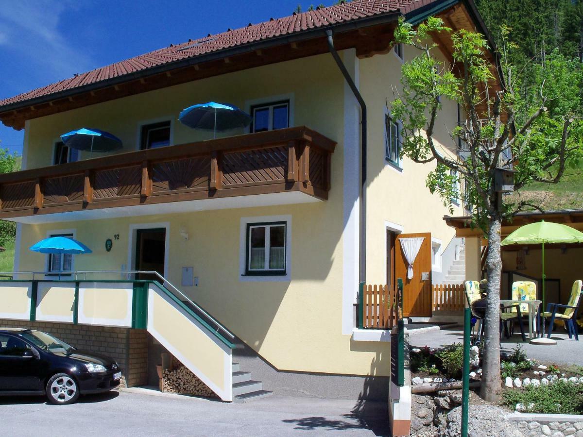 Appartamento Haus Mary Russbach am Pass Gschütt Esterno foto